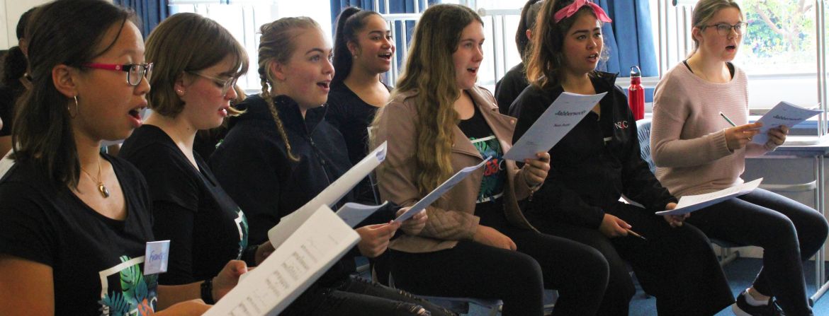 girls in rehearsals